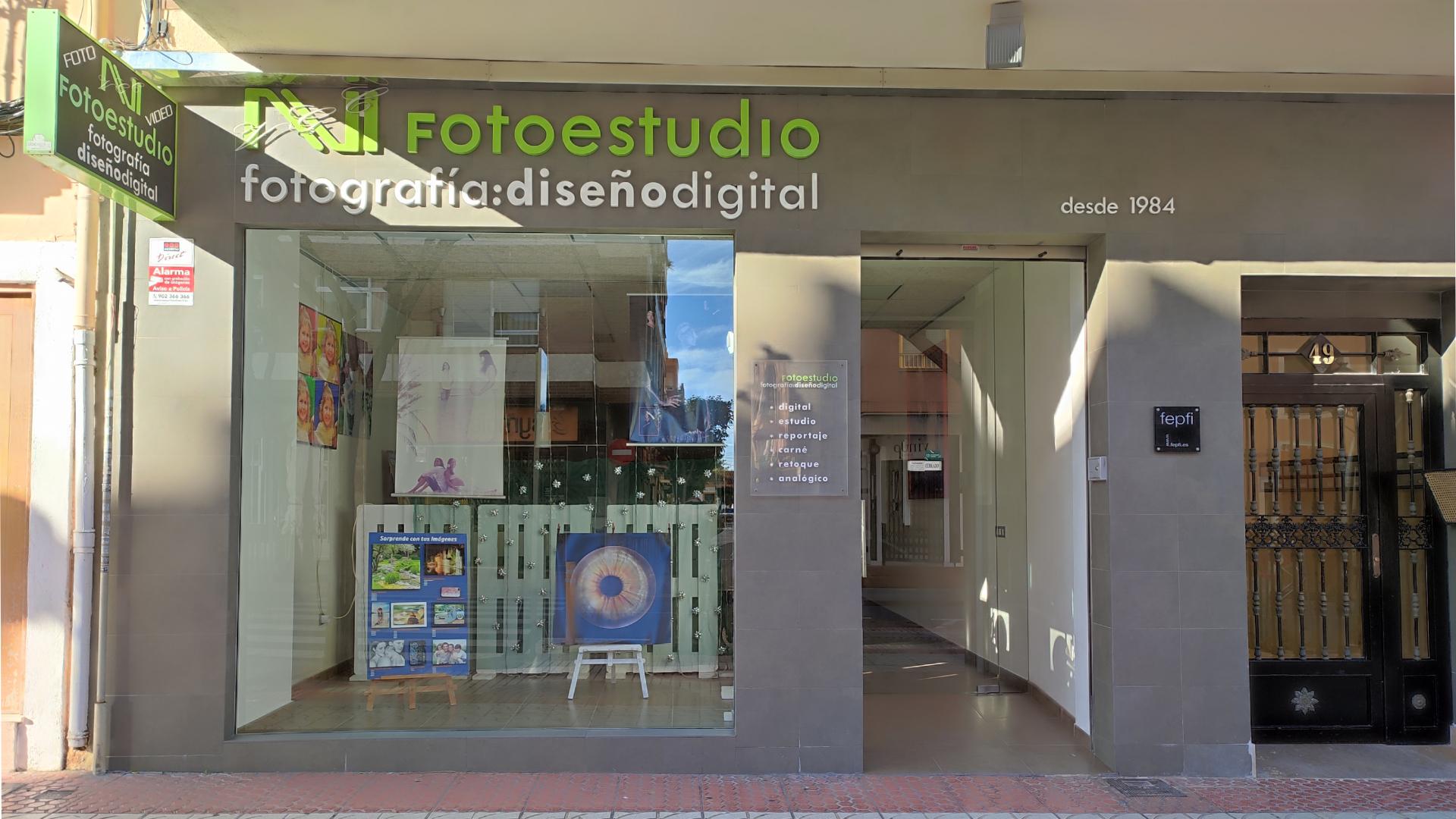 AVI FOTOESTUDIO