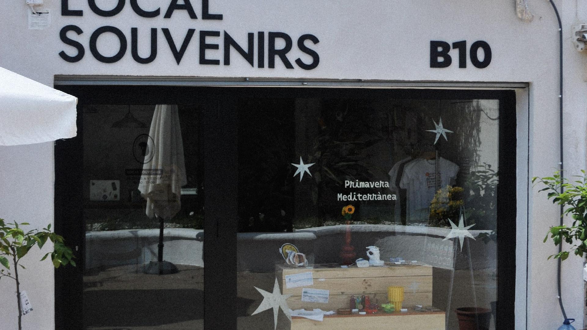 LOCAL SOUVENIRS